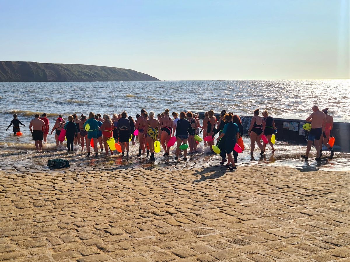 Boxing day morning Thursday sea swim