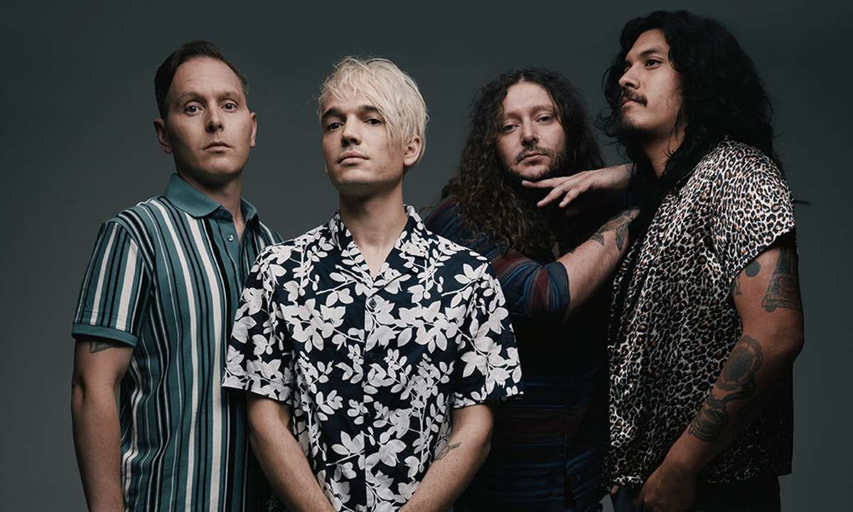 Badflower with Olive Vox