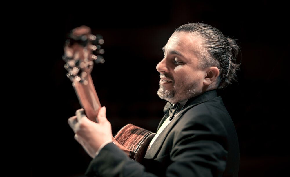 Victoria Guitar Society presents classical guitar virtuoso Artyom Dervoed