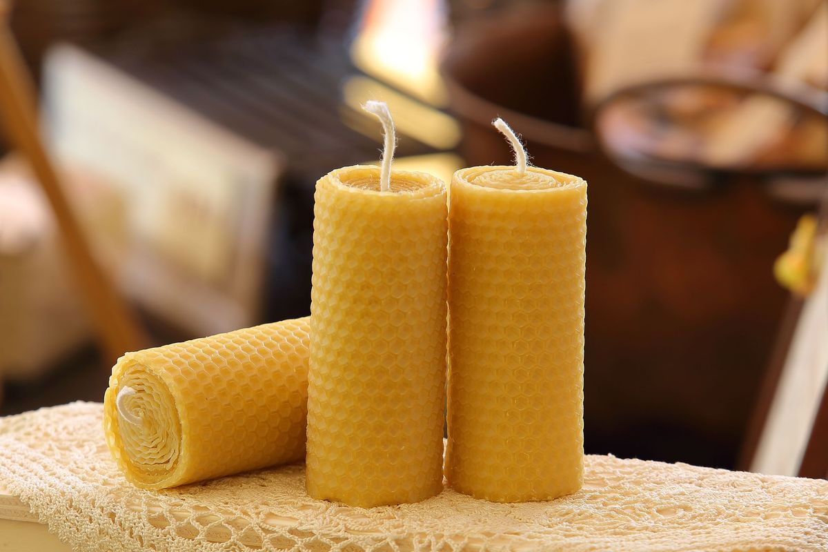 Beeswax Candlemaking