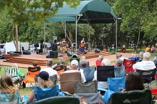 Concert in the Park: City Moon & Erin Michelle