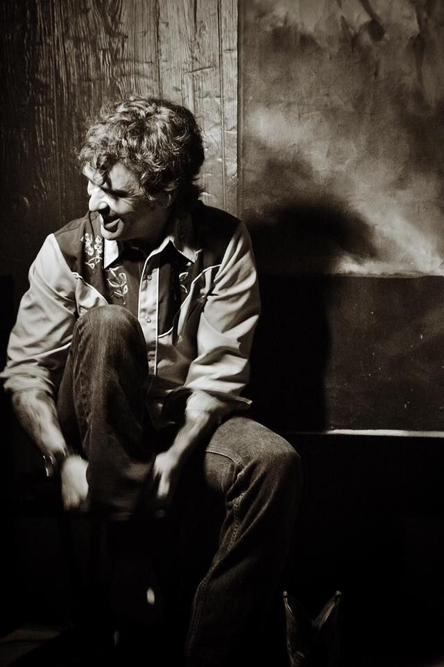 Singer\/Songwriter Night feat. David Zollo