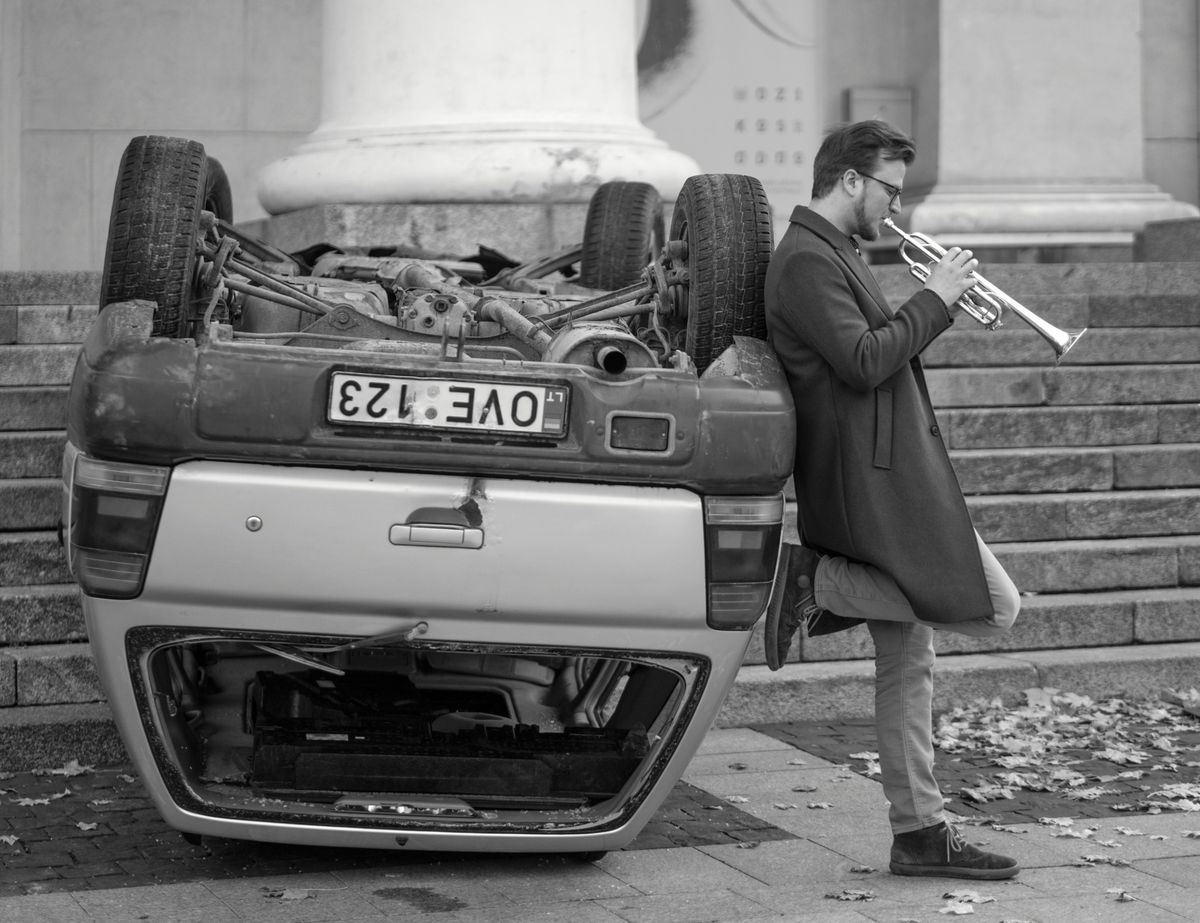 Music in the Galleries with Dovas Lietuvninkas