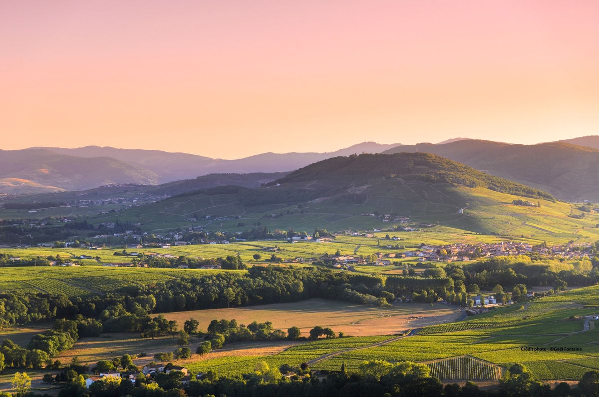 Conf\u00e9rence \u201c L\u2019HISTOIRE G\u00c9OLOGIQUE DU BEAUJOLAIS : \u00c0 LA DECOUVERTE DES MERS ET OCEANS DISPARUS \u201d