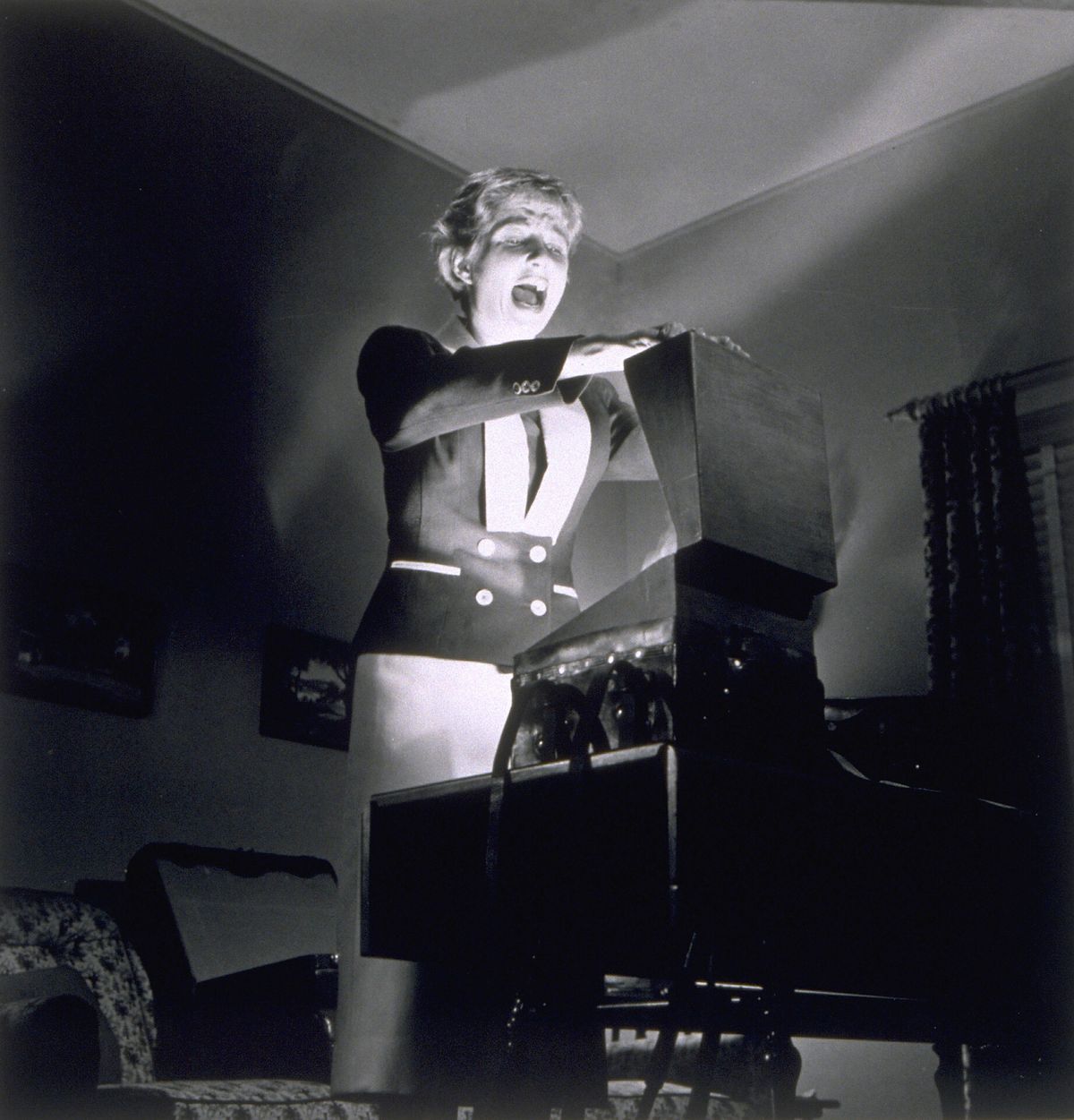 Film: Kiss Me Deadly (1955), NR