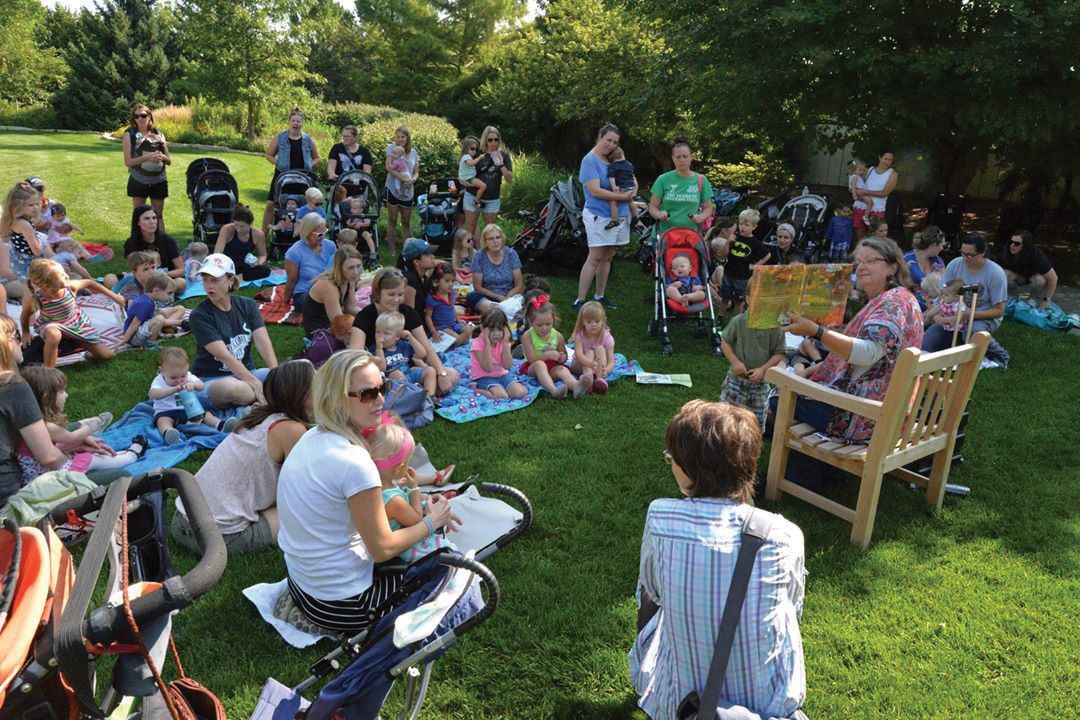 Read and Grow at the Garden: Going on a Leaf Hunt