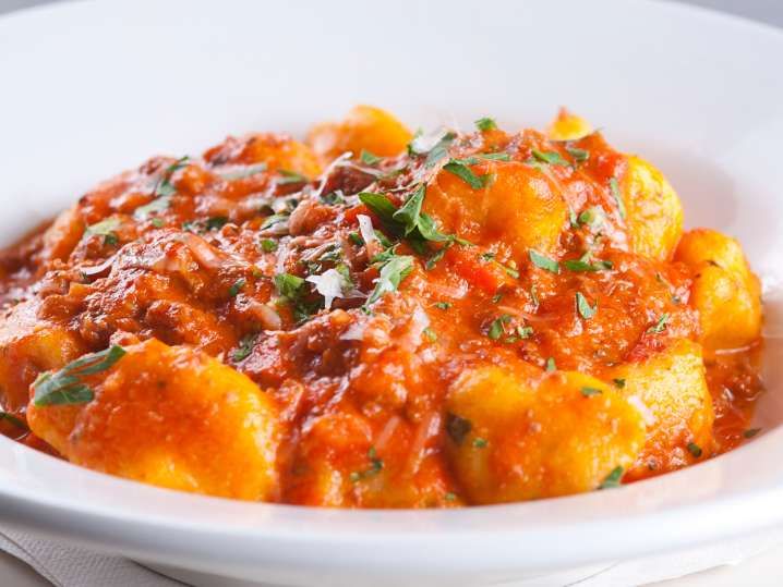 Make Classic Marinara Gnocchi\t