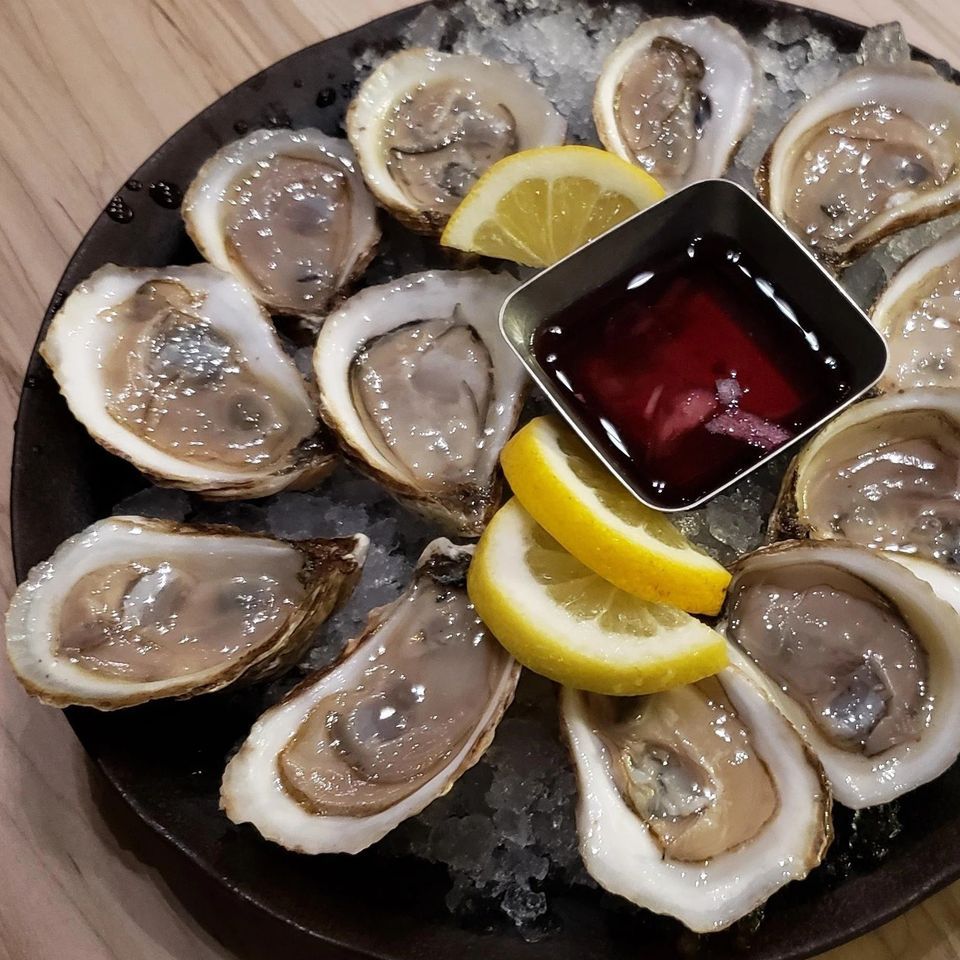 Fresh Oyster From Europe during 6 days at crazy prices.  -on reservation-