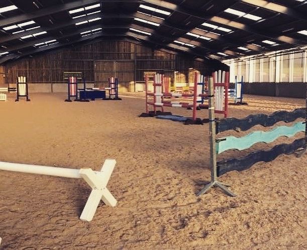 Indoor Jump or Polework Training with Freddy Taylor at Coldharbour Farm Stud, Wick, 8th Dec 