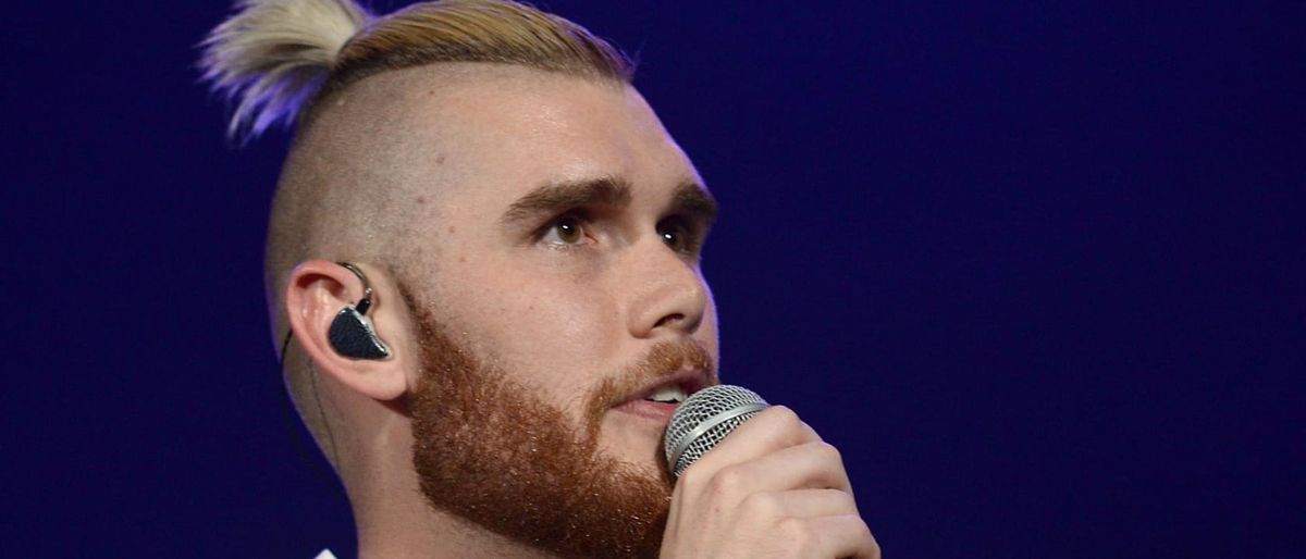 Colton Dixon