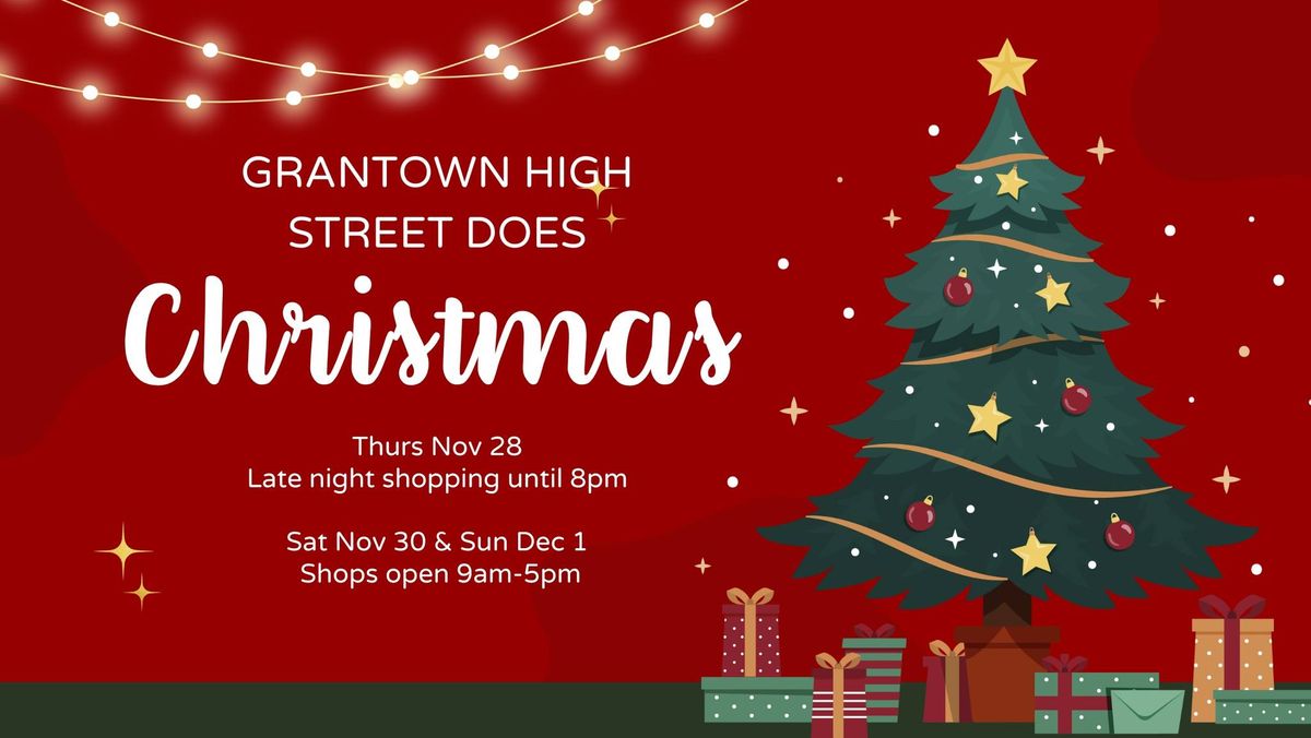 Grantown High Street does Christmas