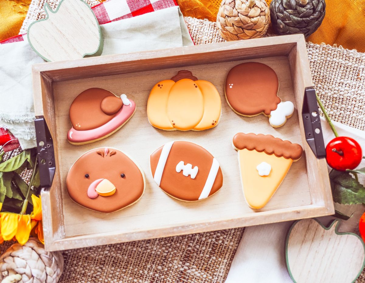 Cookie Decorating Class at Lion Bridge