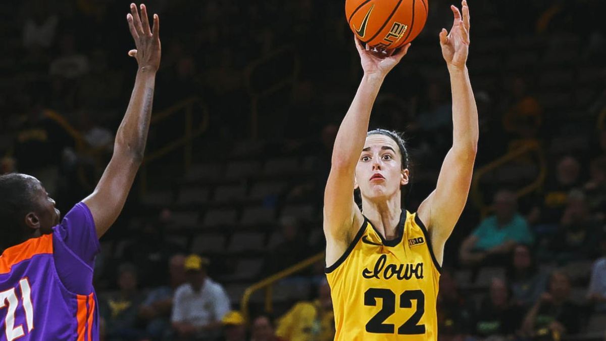 Evansville Purple Aces at Iowa Hawkeyes Womens Basketball