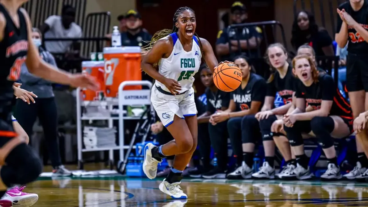 Florida Gulf Coast Eagles at Eastern Kentucky Colonels Womens Basketball