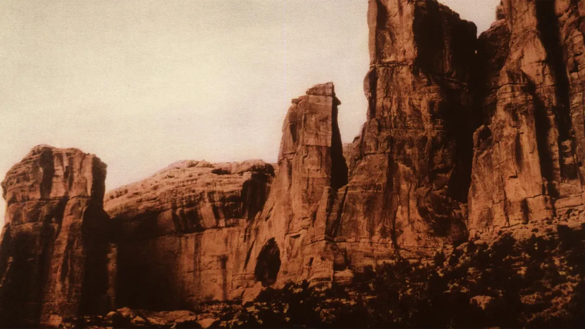 Hum, Nothing, Chapterhouse, Ovlov, Mint Field, Seko, Nothing in Los Angeles