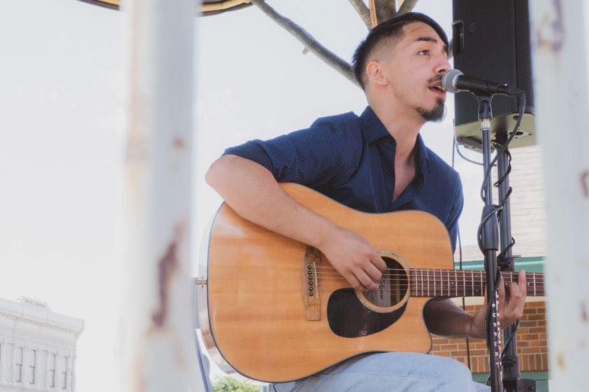 LIVE MUSIC: Diego Romero & Guest