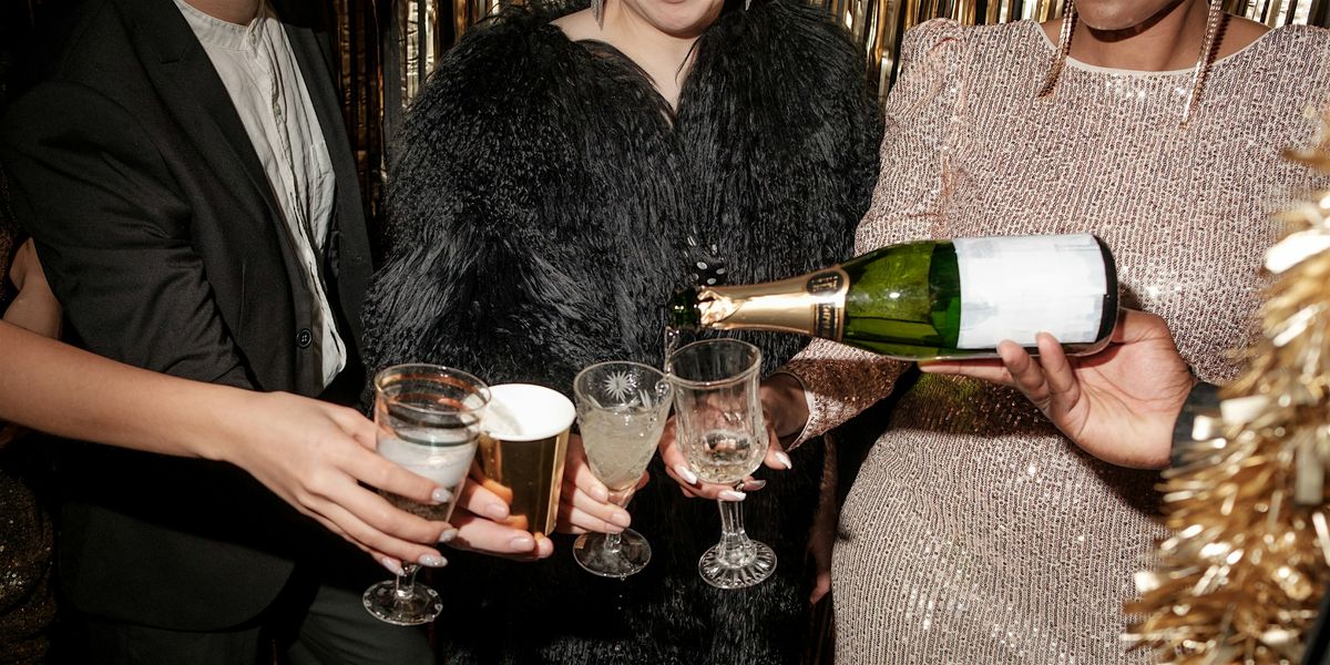 Queens of the Hall: NYE Drag Show + DJ Party