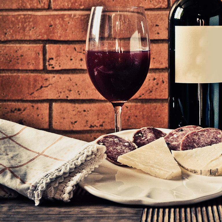 Tour de petiscos: hist\u00f3rias de Lisboa em sabores