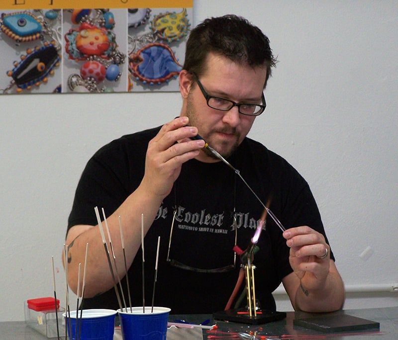 Glass Studio Class: Intro to Flameworking 11\/16