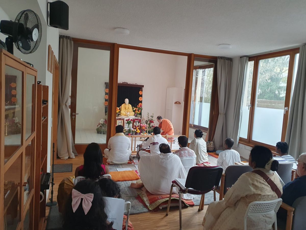 Swami Vivekananda Puja 