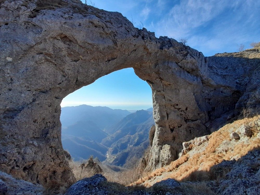 Ferrata del monte Forato e calata dalla cima