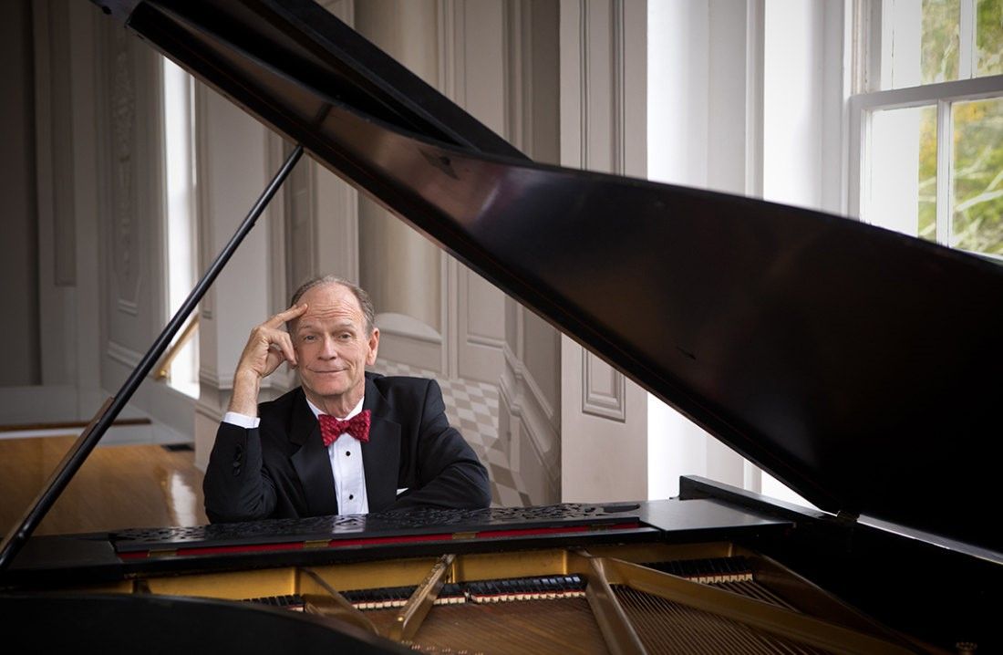 Livingston Taylor and the Chagrin Falls Orchestra at The Kent Stage