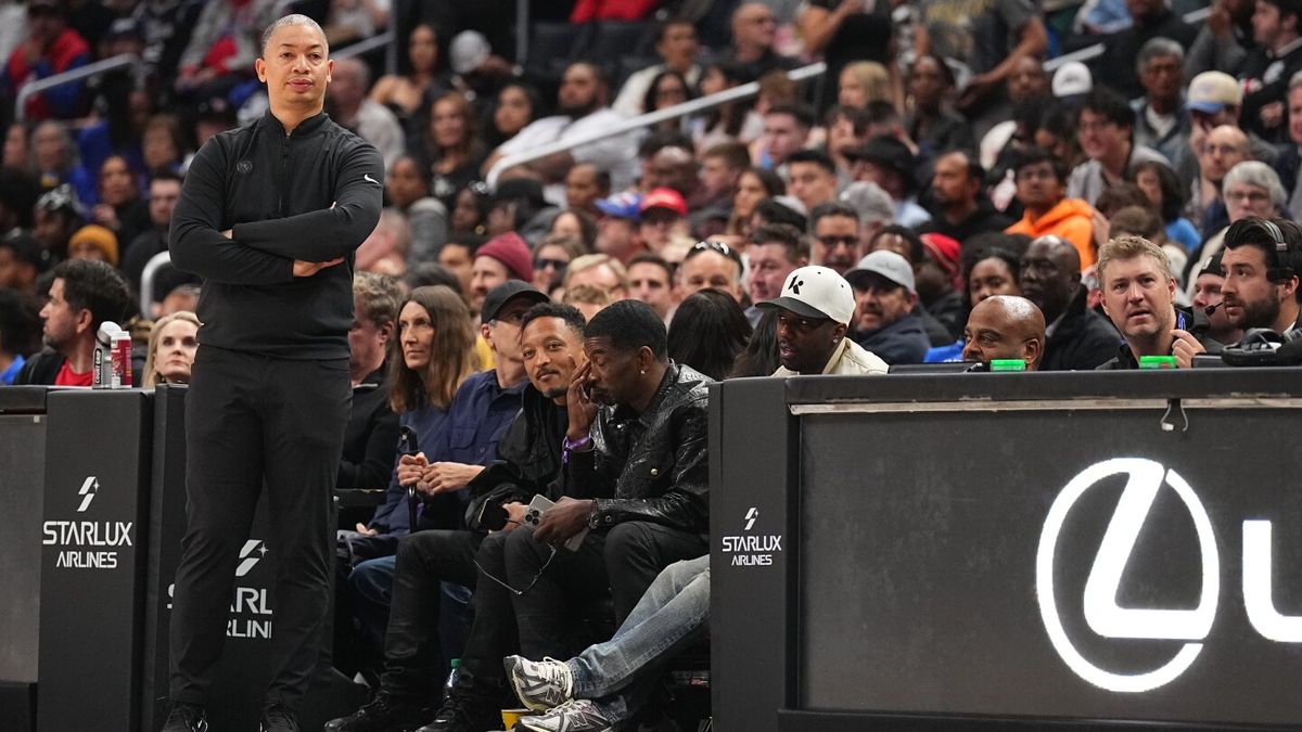 Philadelphia 76ers at Los Angeles Clippers