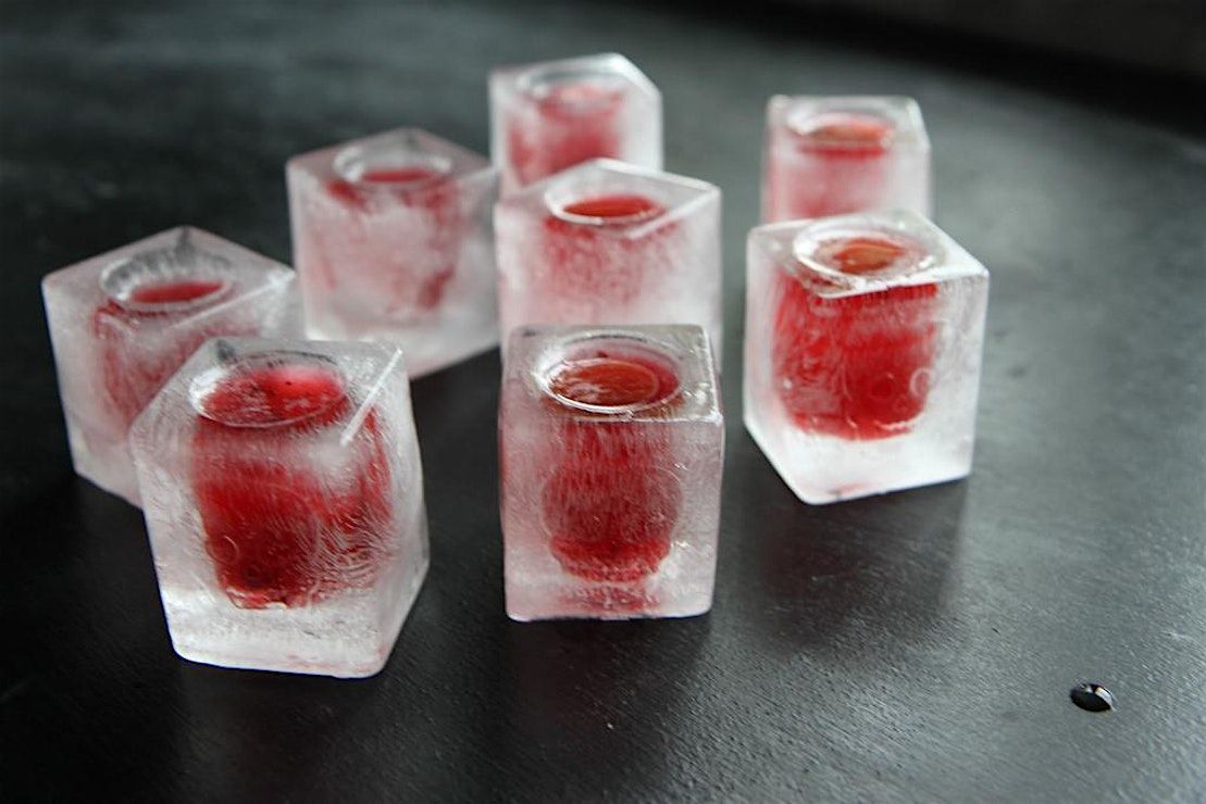 NYC HALLLOWEEN BAR CRAWL 2024, Iron Bar NYC, New York, 26 October to 27