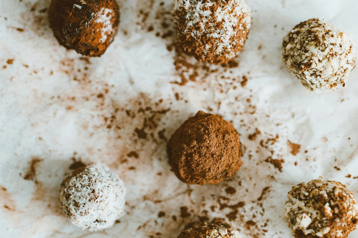 Luxury Chocolate Truffle Workshop: Stratford Session 8-9pm