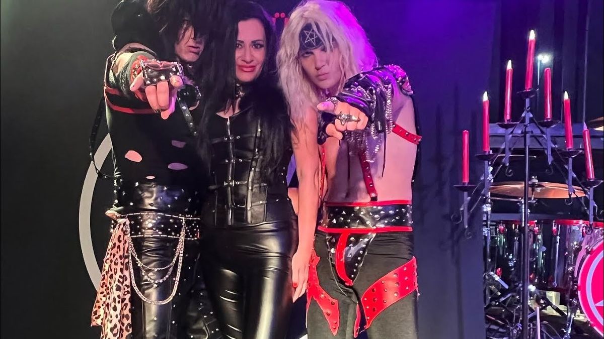 Wrecking Crue - Motley Crue Tribute