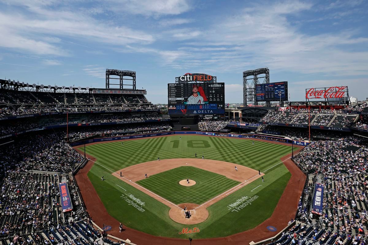 Arizona Diamondbacks at New York Mets at Citi Field