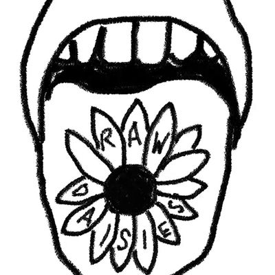 raw daisies