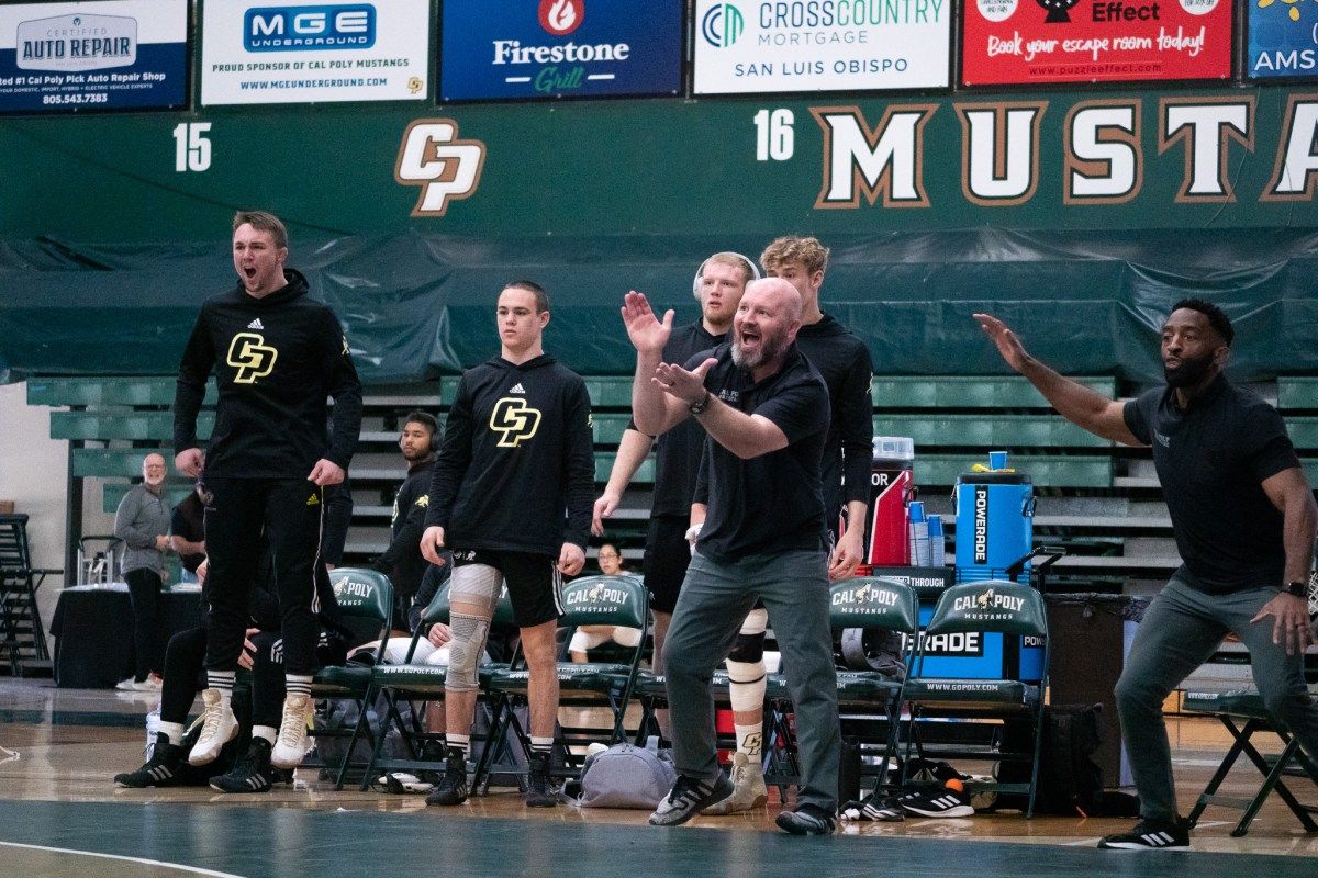 Cal Poly Mustangs at Cal State Bakersfield Roadrunners Wrestling