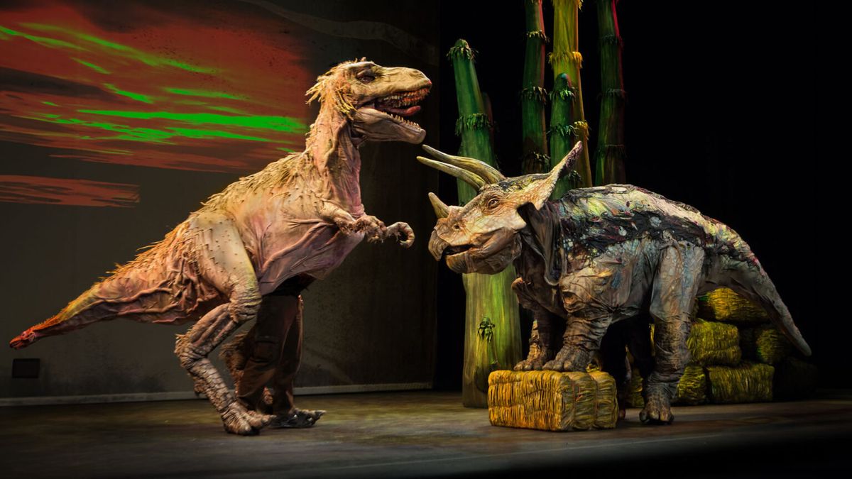 Erth\u2019s Dinosaur Zoo LIVE!