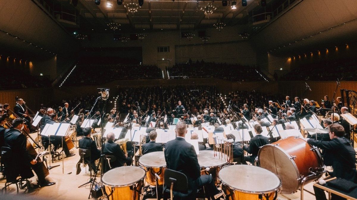 The Cleveland Orchestra: Jakub Hrusa - Brahms's Third Symphony
