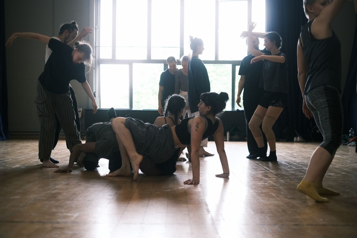 Contact Improvisation \/\/ Weekly Class and Jam