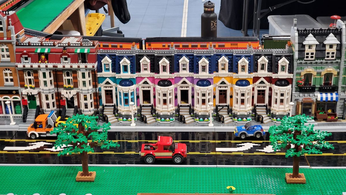 11th Annual Chico Toy Brick Builders Show