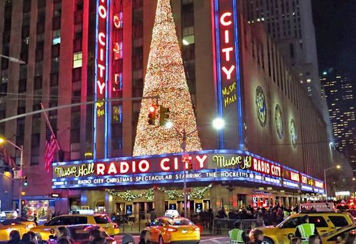 Radio City Christmas Spectacular Tickets Schedule Here New York New York Hotel Casino Las Vegas 2 January 2021