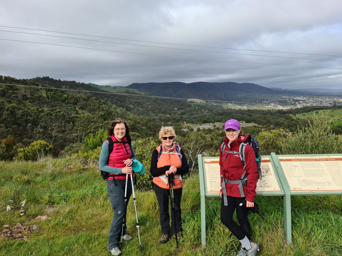 Anstey Hill with Geological Trail (11km)