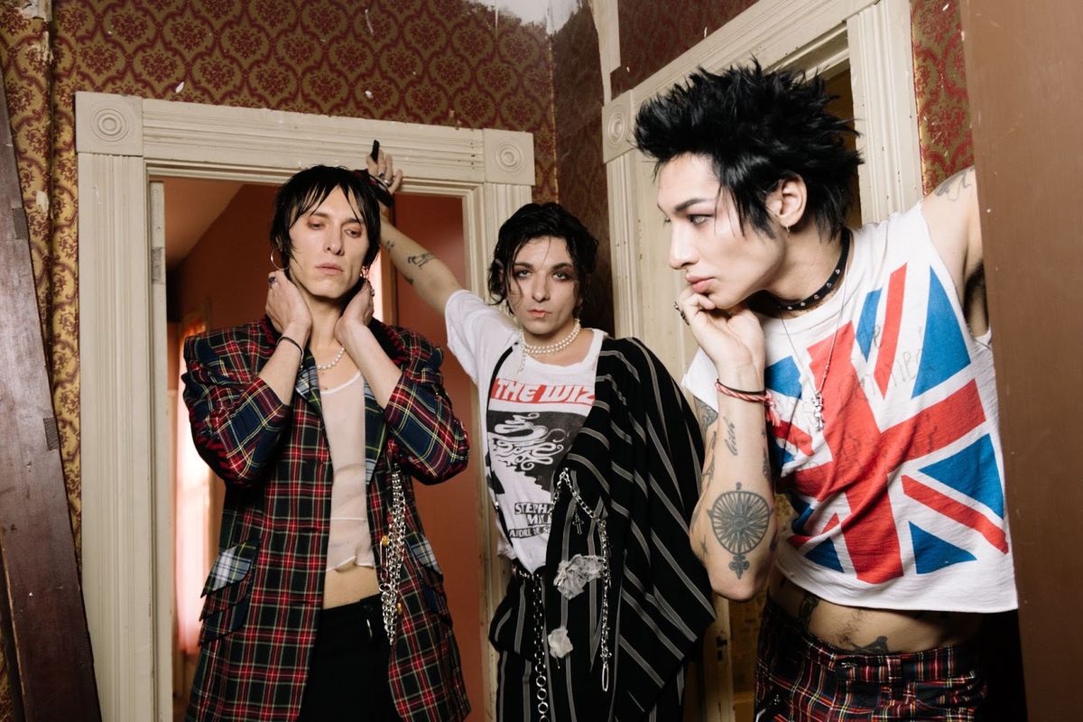 Palaye Royale