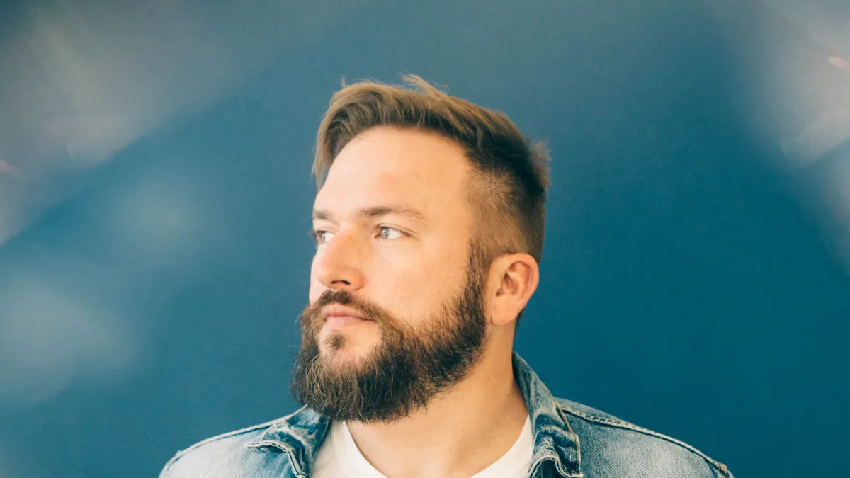 Logan Mize in K\u00f6ln
