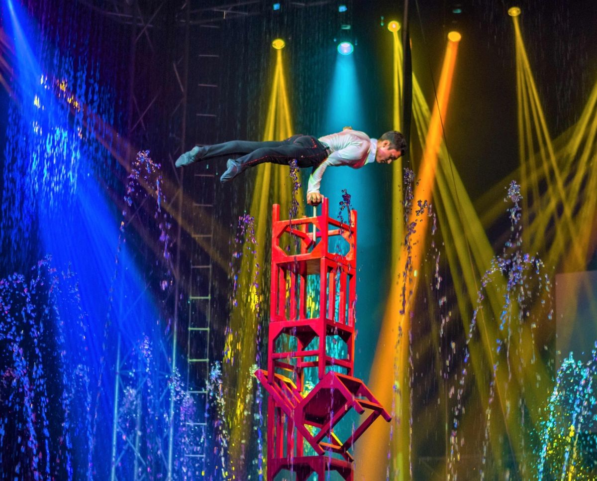 Cirque Italia - Water Circus at Wiregrass Commons Mall