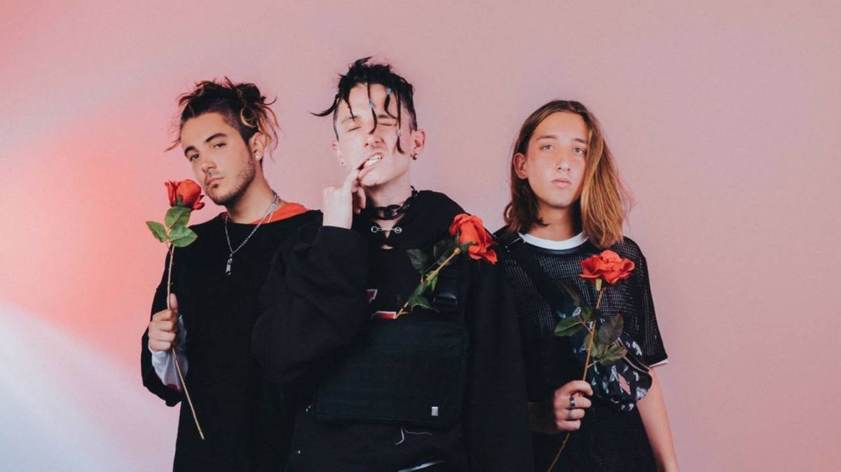 Chase Atlantic at Sporthalle Hamburg