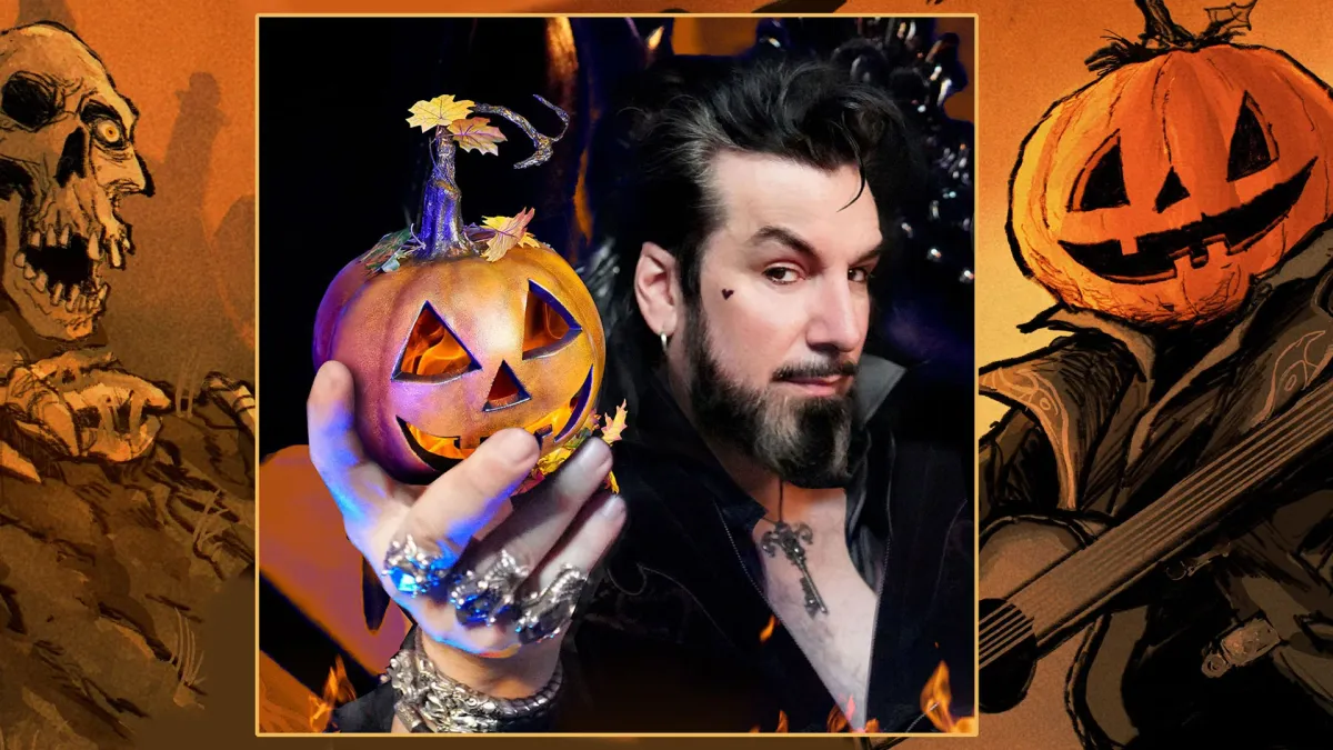 Aurelio Voltaire in Seattle