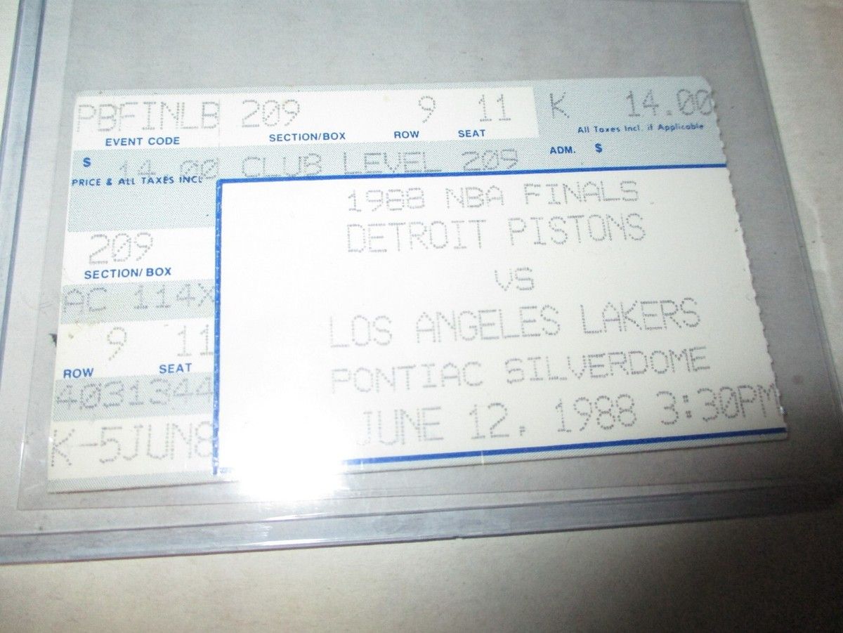 Los Angeles Lakers at Detroit Pistons at Little Caesars Arena