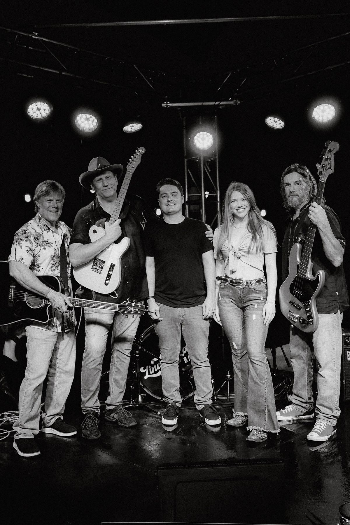 Lindsey Kate Band LIVE @ Willhoite\u2019s