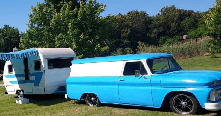 Back In Time Vintage Camper Rally-Van In-Swap Meet