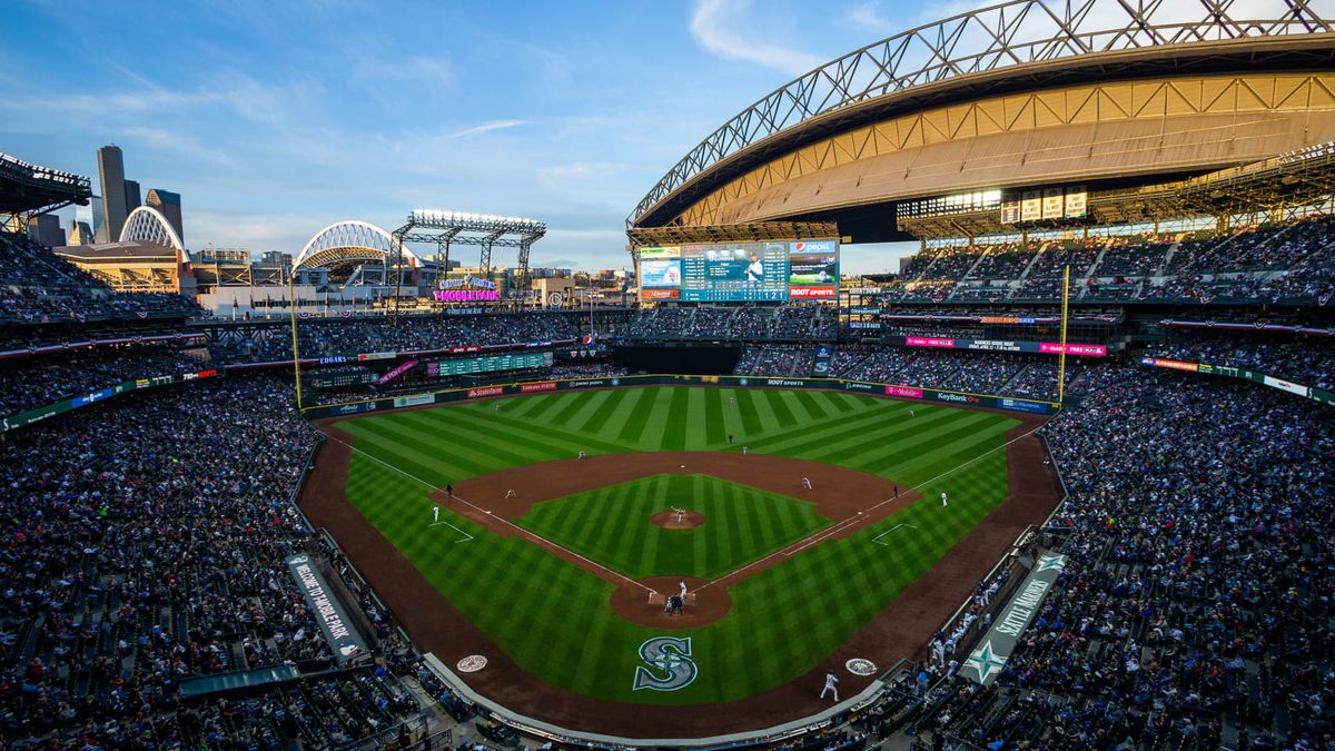 Cleveland Guardians at Seattle Mariners at T-Mobile Park