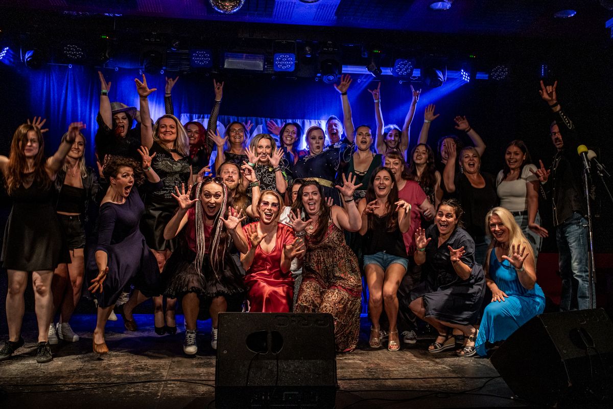 i Ty ZP\u00cdVEJ! - open stage pro zp\u011bv\u00e1ky + HLASOVKA a KYTAROVKA s Ivetou H\u00d8LAS