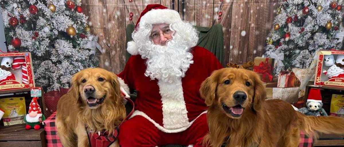 Pet Photos w\/ Santa Paws Benefit for Conway Humane Society